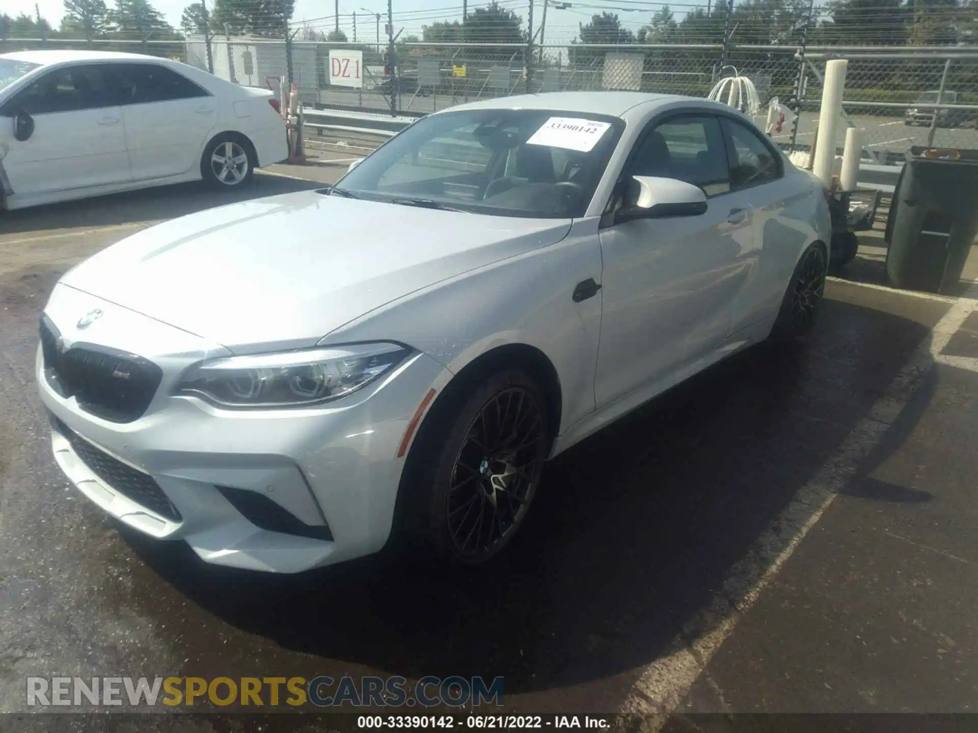 2 Photograph of a damaged car WBS2U7C05M7J71723 BMW M2 2021
