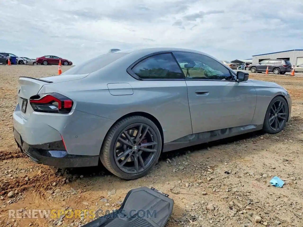 3 Photograph of a damaged car 3MW43CM0XP8D37633 BMW M2 2023