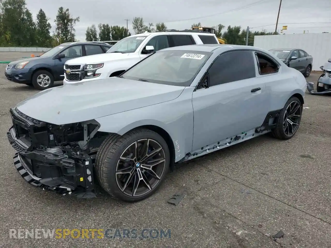 1 Photograph of a damaged car 3MF13DM00R8D93317 BMW M2 2024