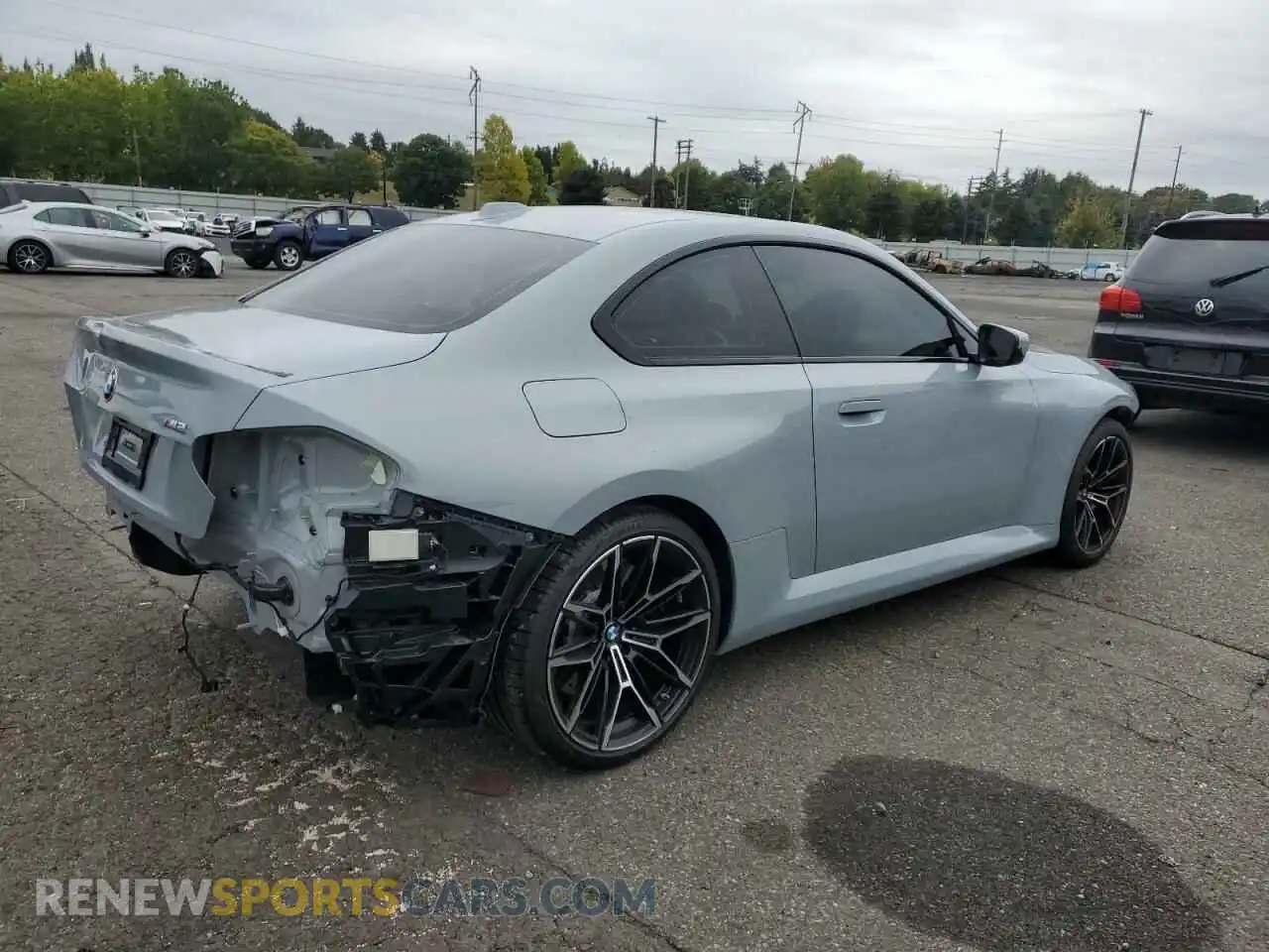3 Photograph of a damaged car 3MF13DM00R8D93317 BMW M2 2024