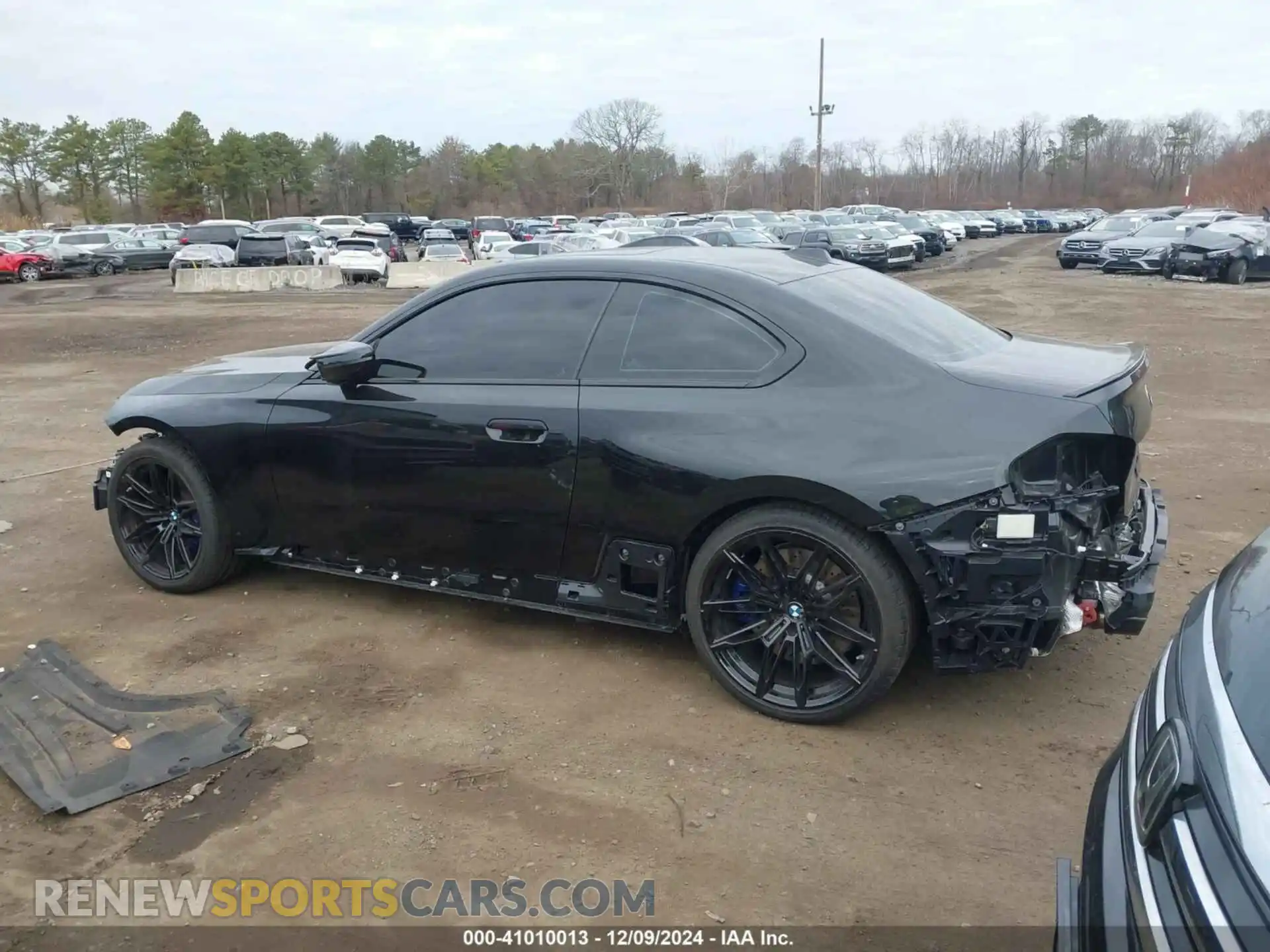 3 Photograph of a damaged car 3MF13DM05R8E75611 BMW M2 2024