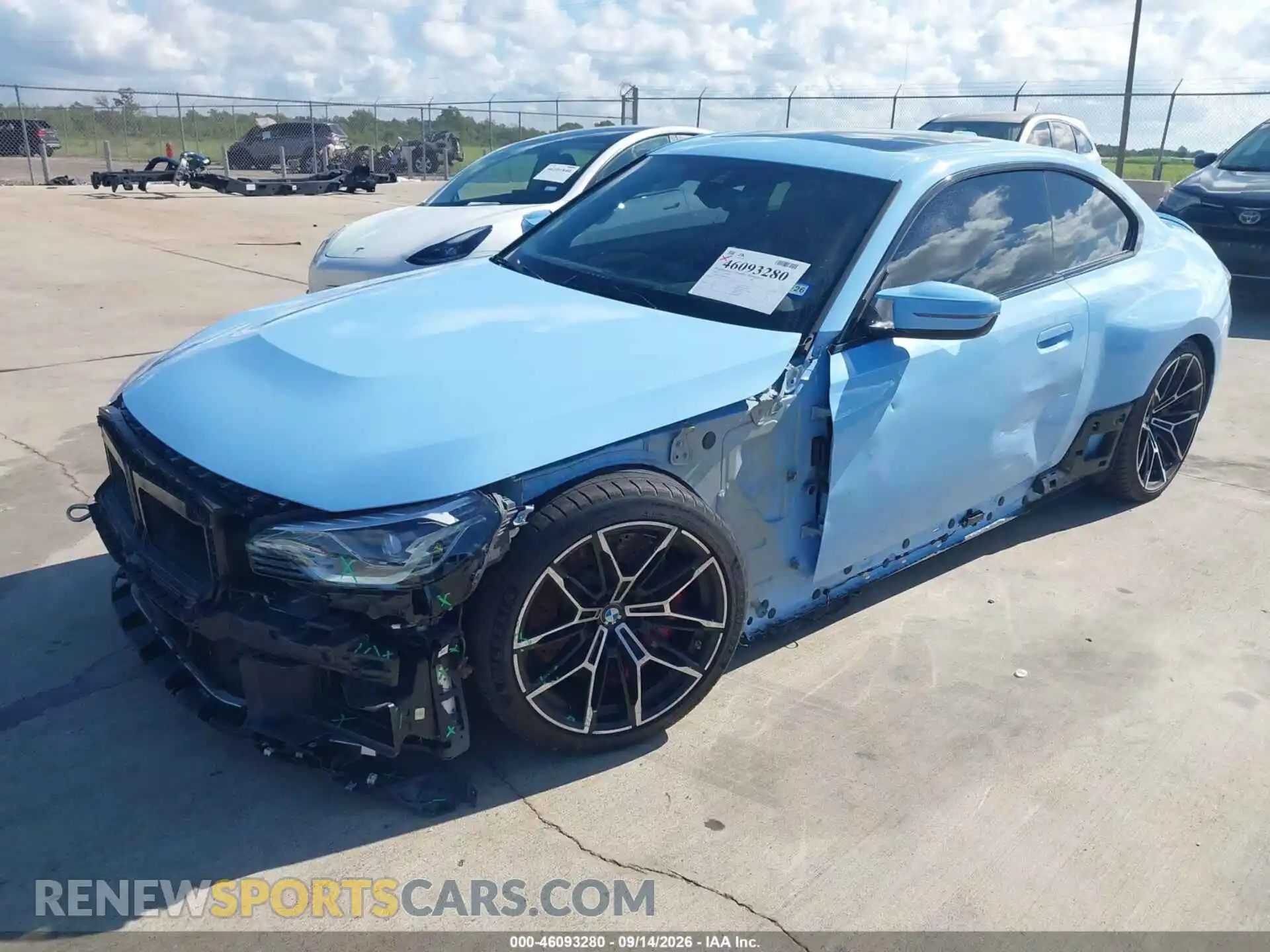 2 Photograph of a damaged car 3MF13DM07R8E75920 BMW M2 2024