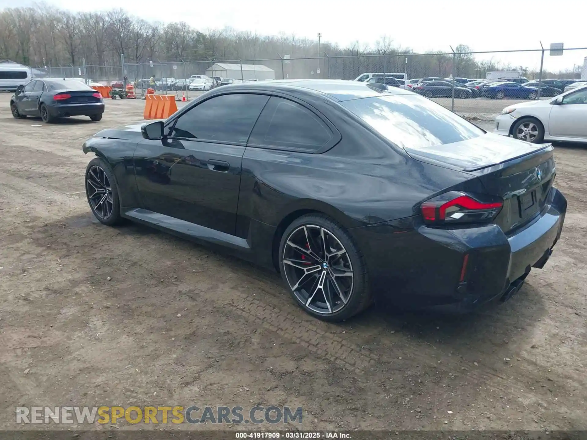 3 Photograph of a damaged car 3MF13DM08R8E30274 BMW M2 2024