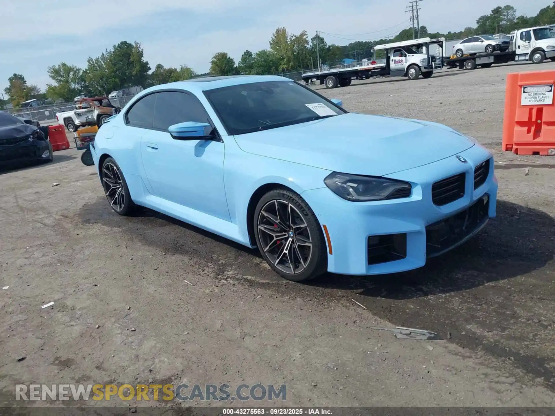 1 Photograph of a damaged car 3MF13DM09R8E18666 BMW M2 2024