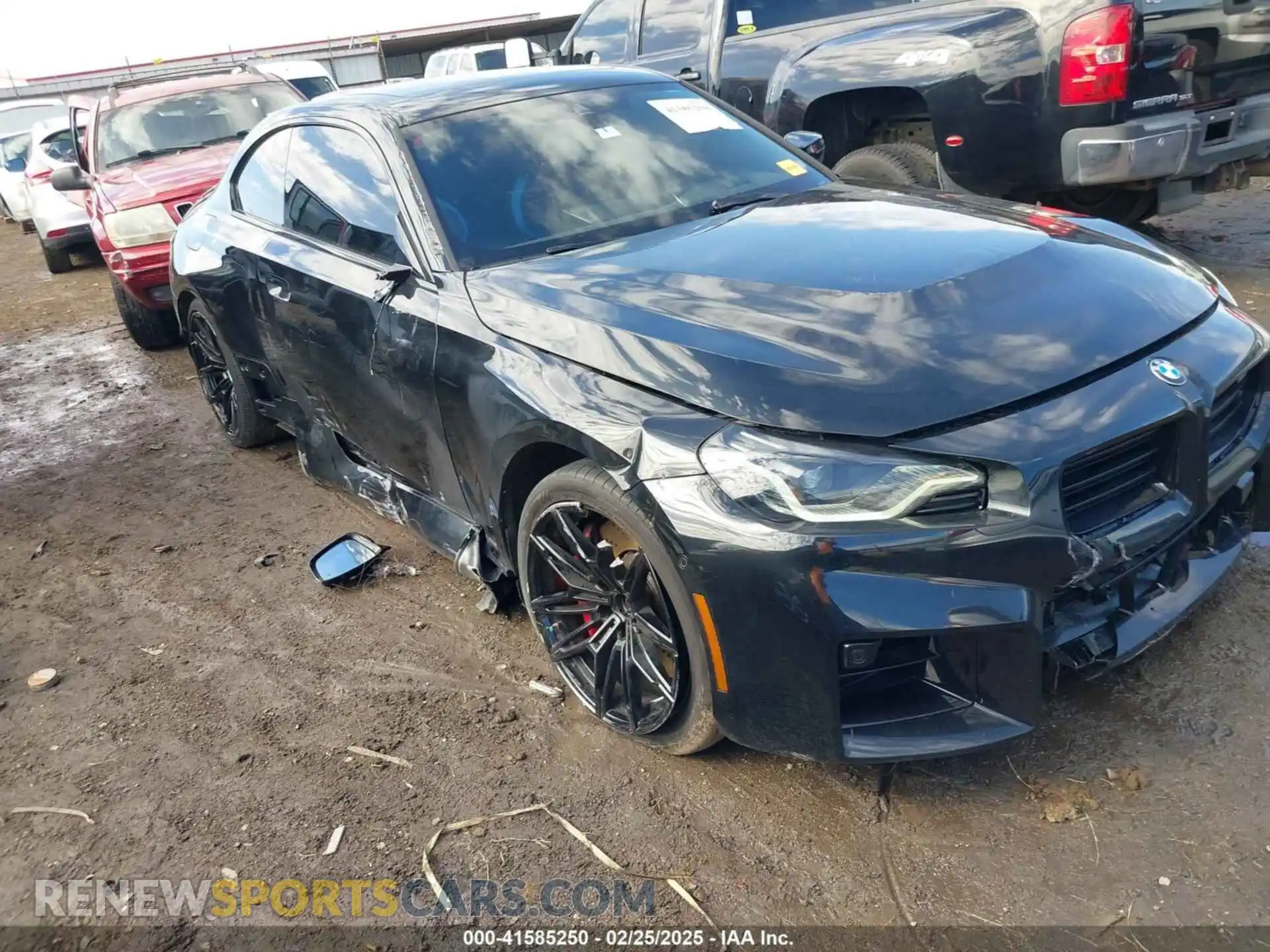 1 Photograph of a damaged car 3MF13DM09R8E89933 BMW M2 2024