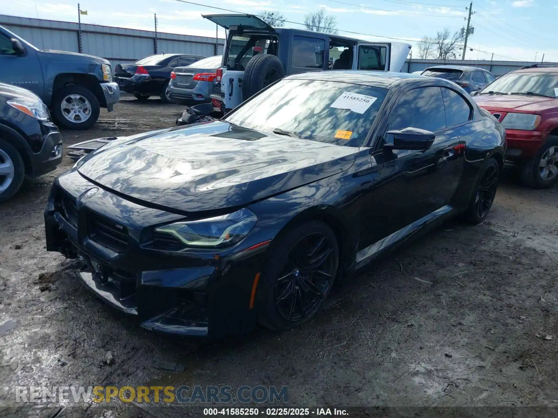 2 Photograph of a damaged car 3MF13DM09R8E89933 BMW M2 2024