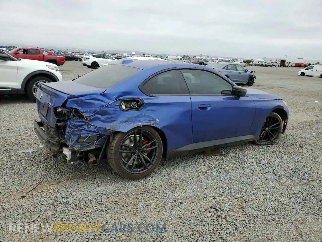 3 Photograph of a damaged car 3MW43CM09R8E60729 BMW M2 2024