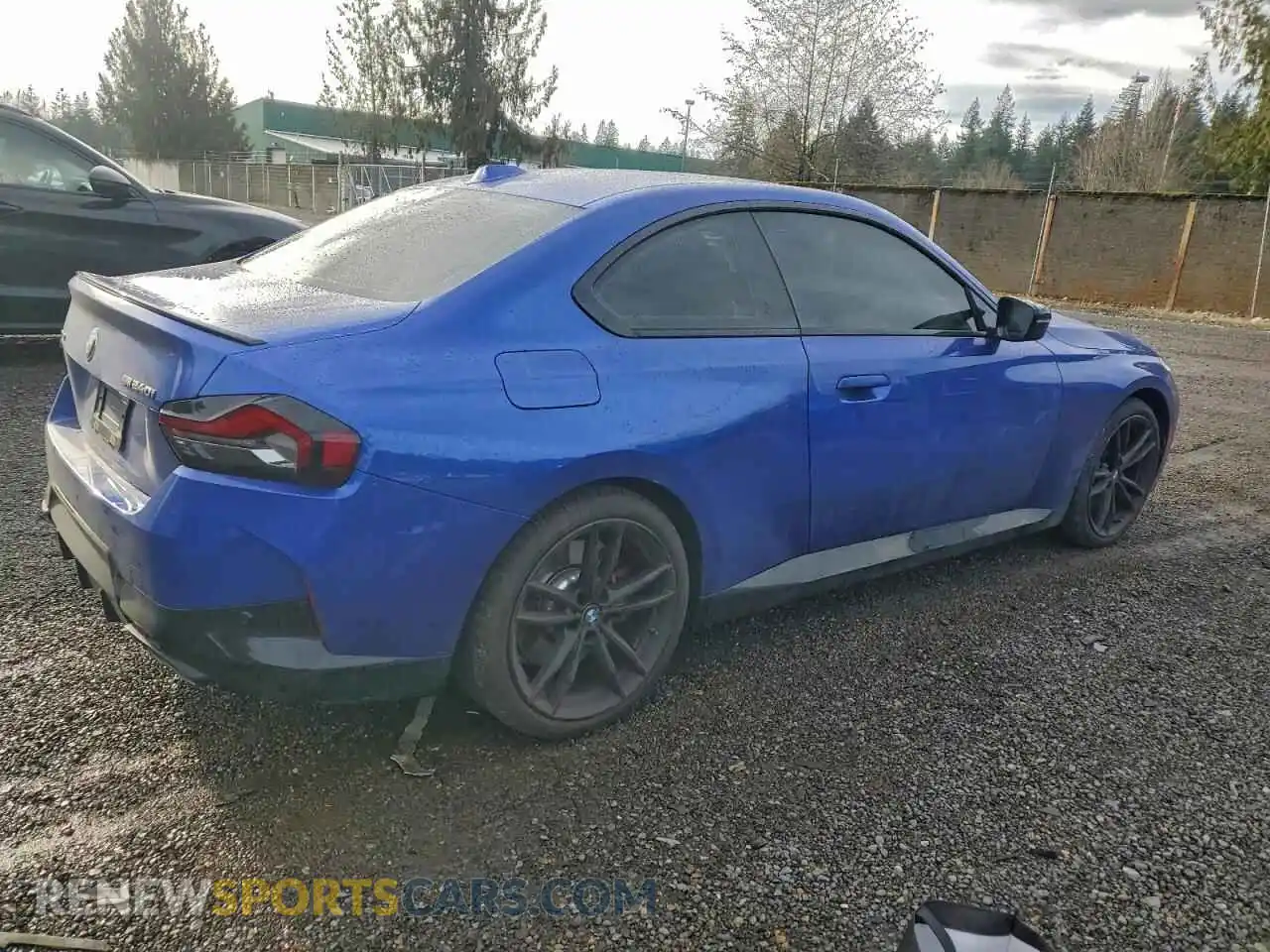 3 Photograph of a damaged car 3MW53CM06R8D88845 BMW M2 2024