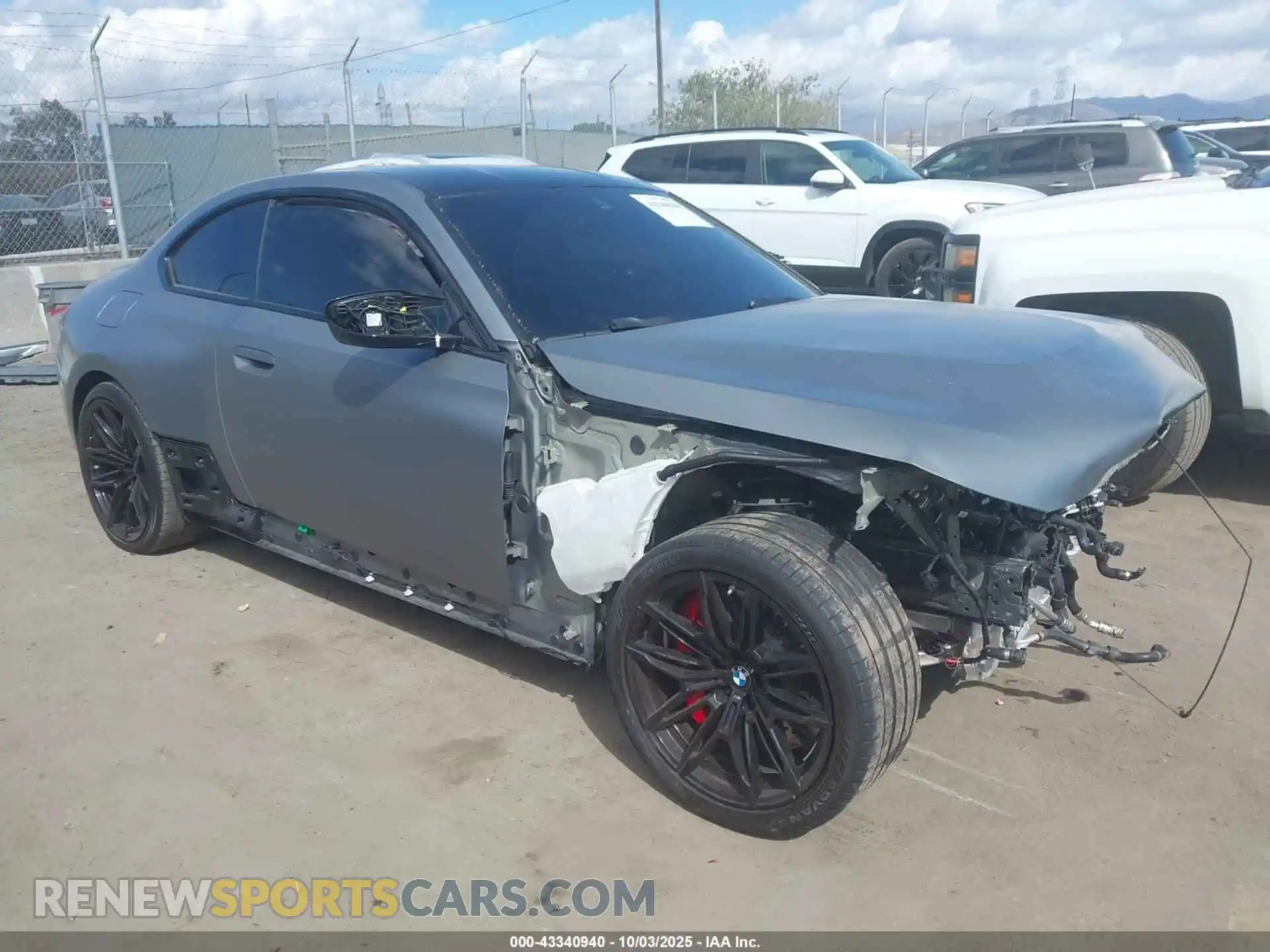1 Photograph of a damaged car 3MF23DM03S8F32043 BMW M2 2025