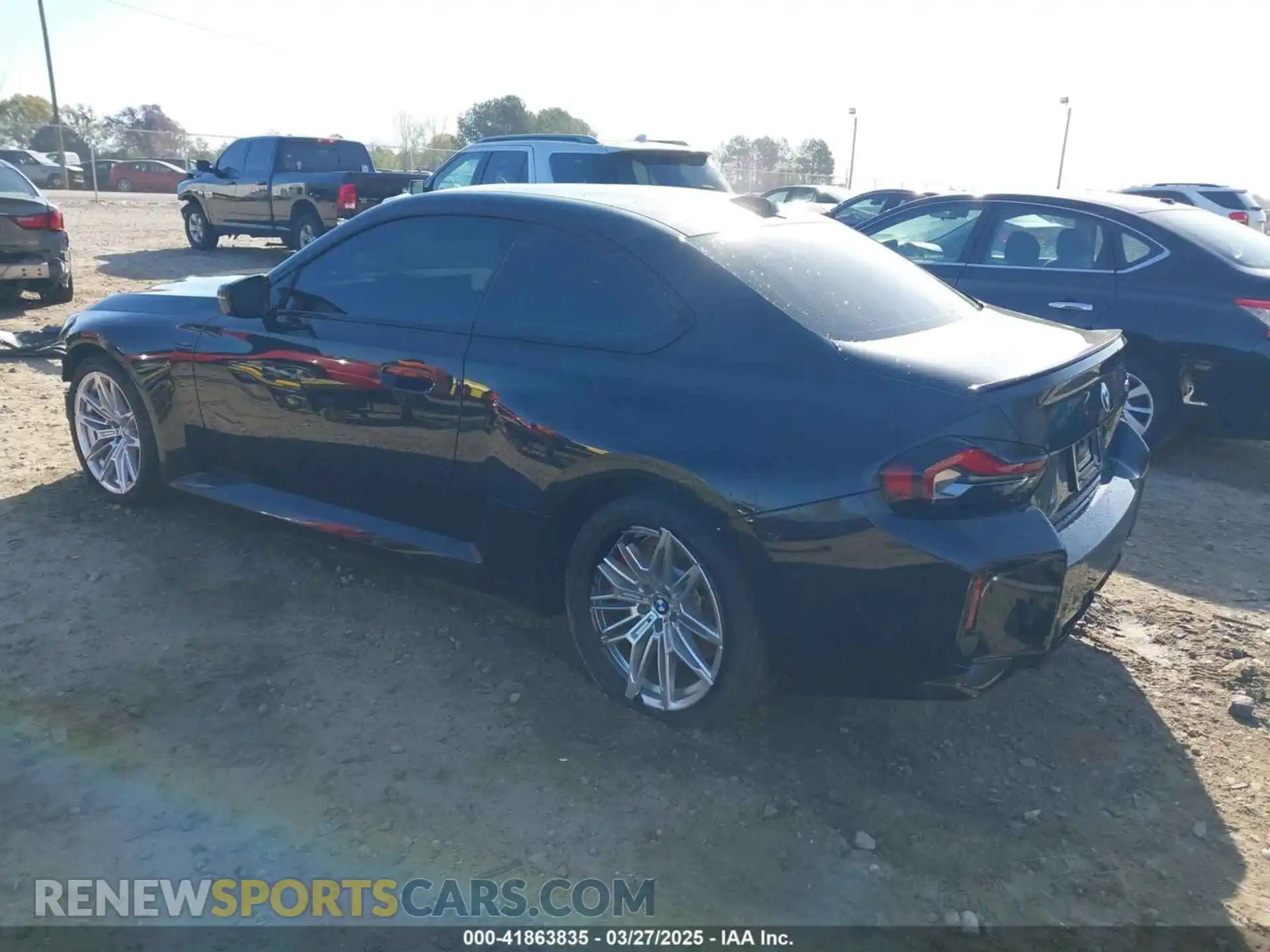 3 Photograph of a damaged car 3MF23DM07S8F01328 BMW M2 2025