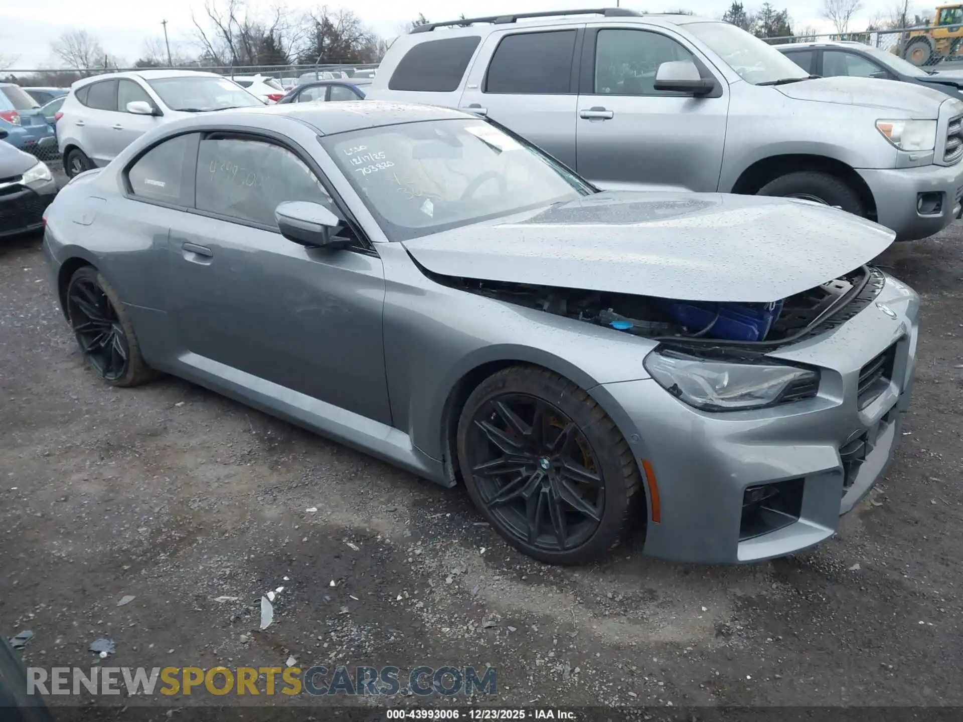 1 Photograph of a damaged car 3MF23DM08S8F21670 BMW M2 2025