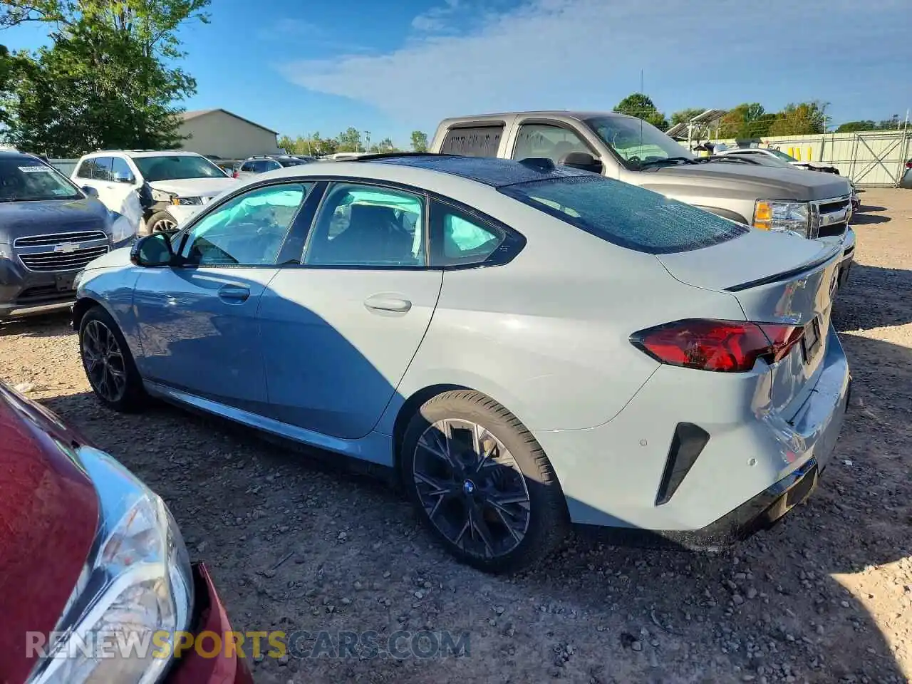 2 Photograph of a damaged car WBA33GG00S7T23944 BMW M2 2025