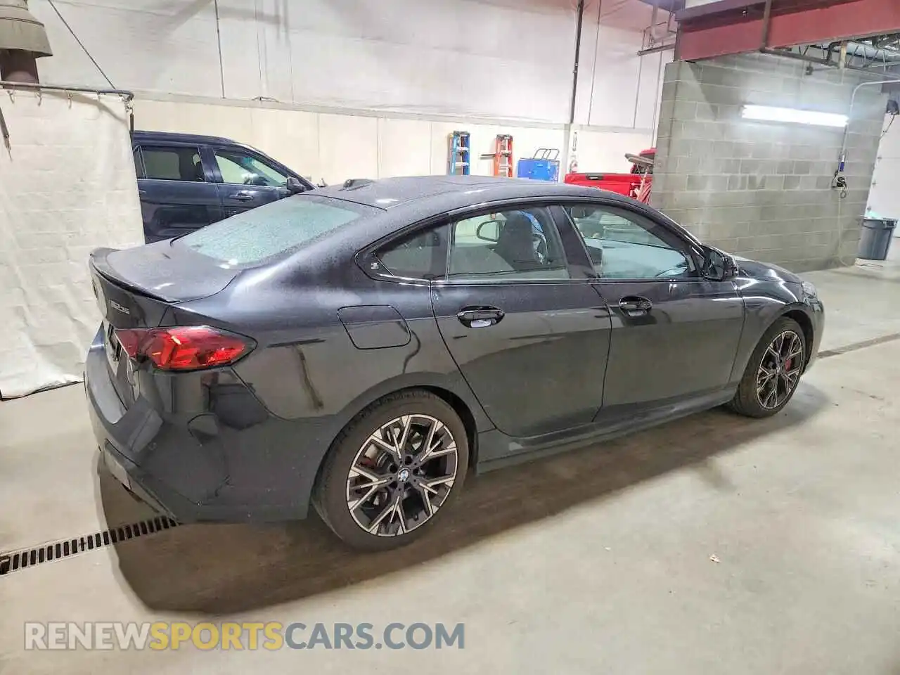 3 fotografías del automóvil dañado WBA33GG04T7U66347 BMW M2 2026