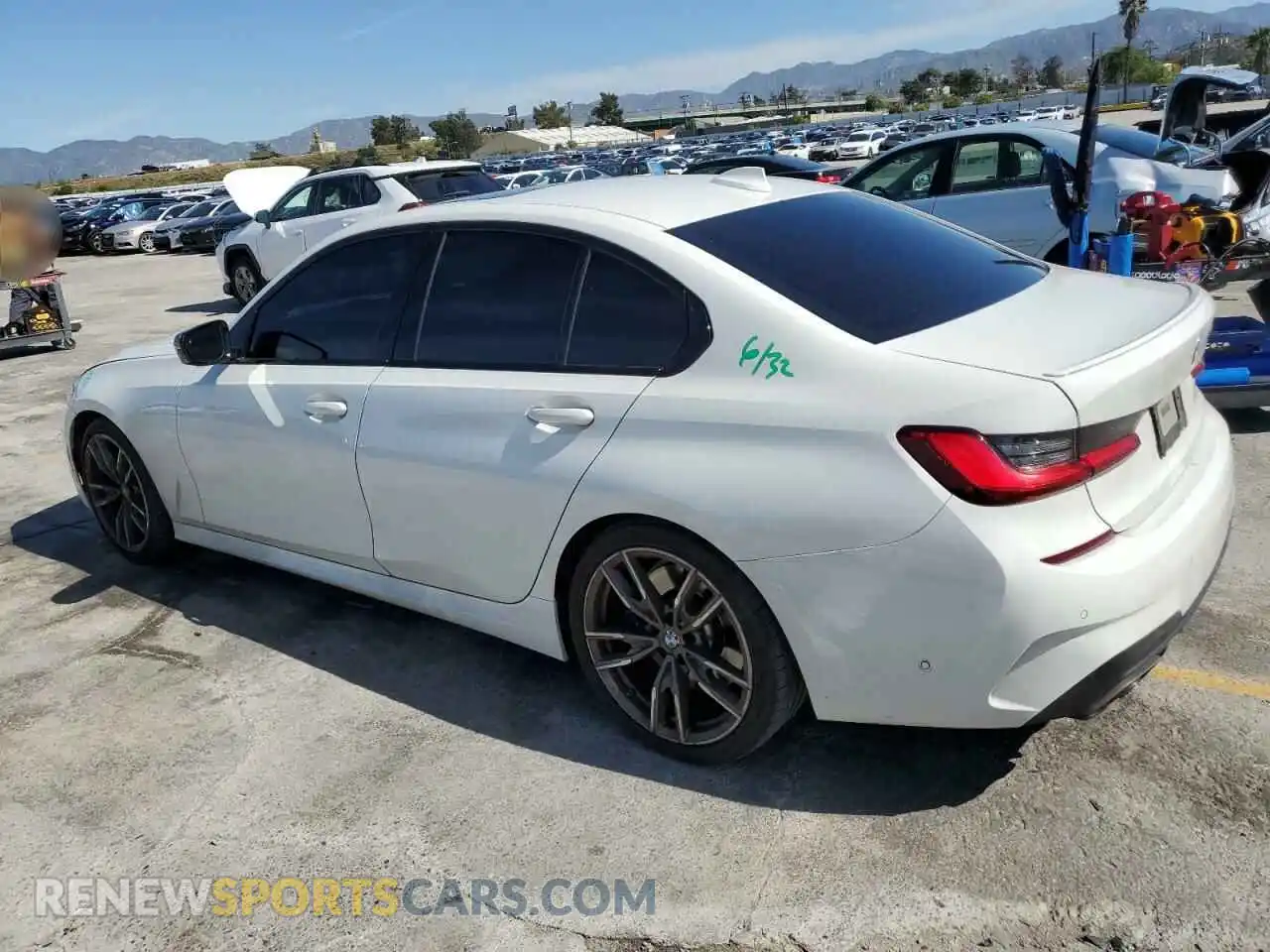 2 Photograph of a damaged car 3MW5U7J05L8B28503 BMW M3 2020