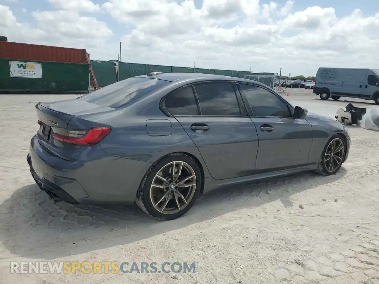 3 Photograph of a damaged car 3MW5U7J07L8B32052 BMW M3 2020