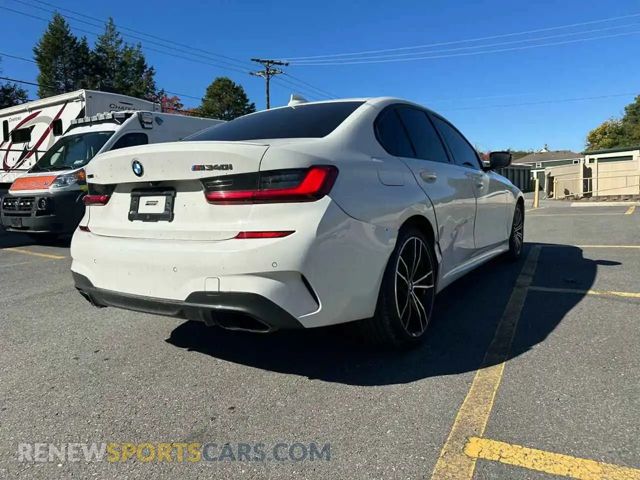 3 Photograph of a damaged car WBA5U9C01LA380181 BMW M3 2020