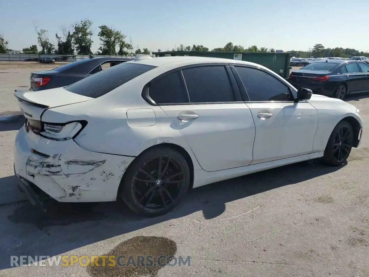 3 Photograph of a damaged car 3MW5U7J02M8B87249 BMW M3 2021