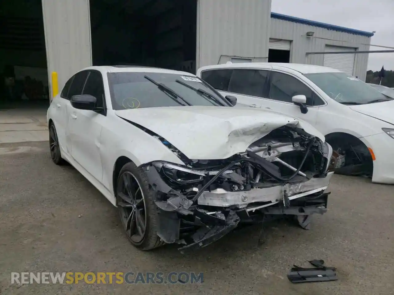 1 Photograph of a damaged car 3MW5U7J03M8C03684 BMW M3 2021