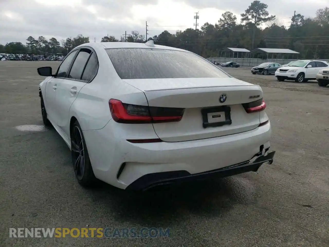 3 Photograph of a damaged car 3MW5U7J03M8C03684 BMW M3 2021