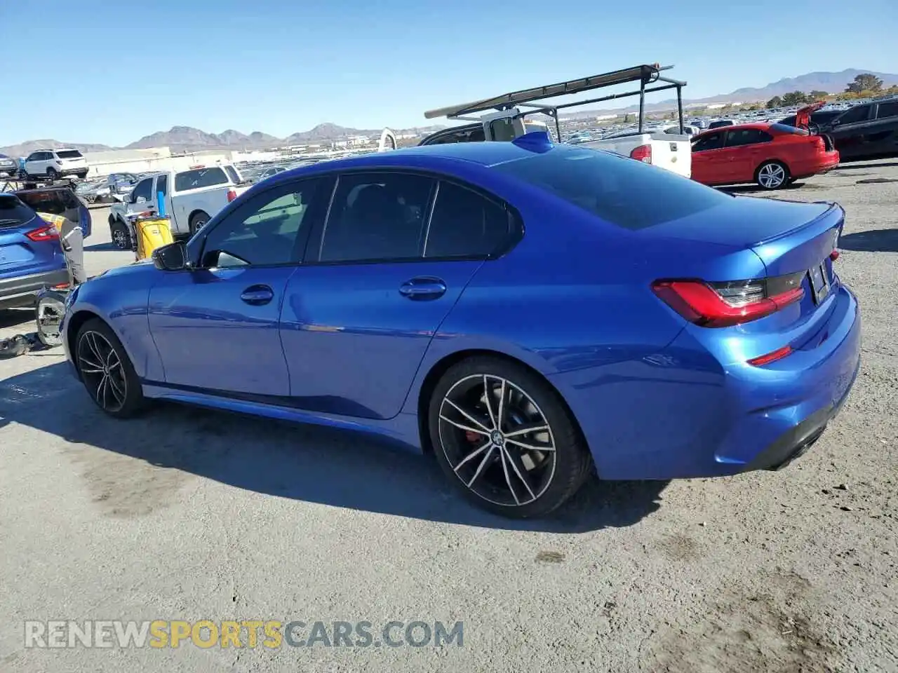 2 Photograph of a damaged car 3MW5U7J07M8B73850 BMW M3 2021