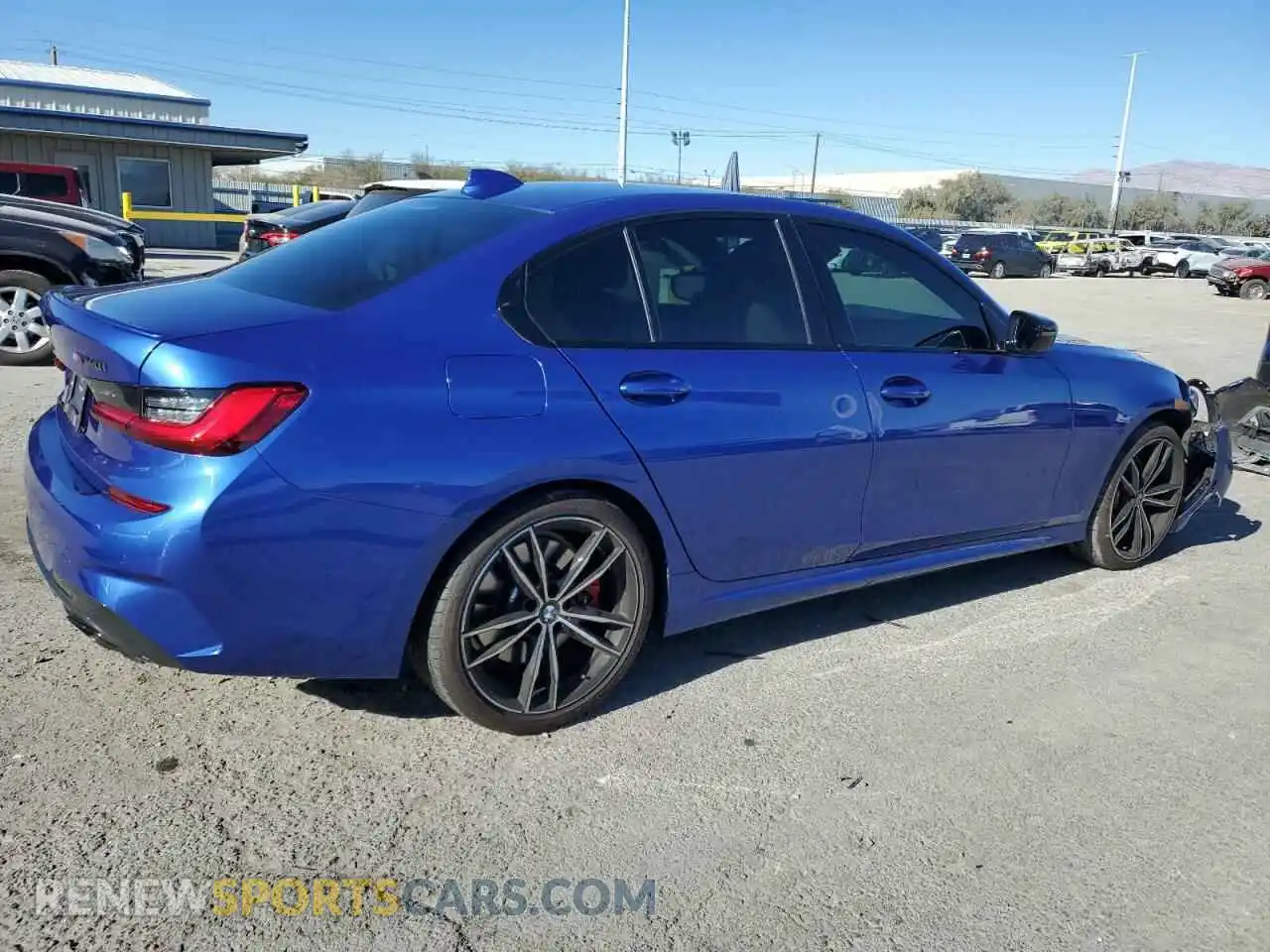 3 Photograph of a damaged car 3MW5U7J07M8B73850 BMW M3 2021