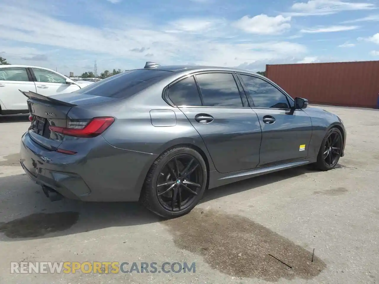 3 Photograph of a damaged car 3MW5U7J08M8C14549 BMW M3 2021