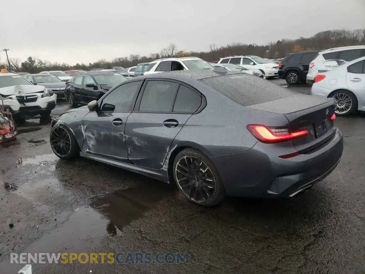 2 Photograph of a damaged car 3MW5U9J02M8B84525 BMW M3 2021