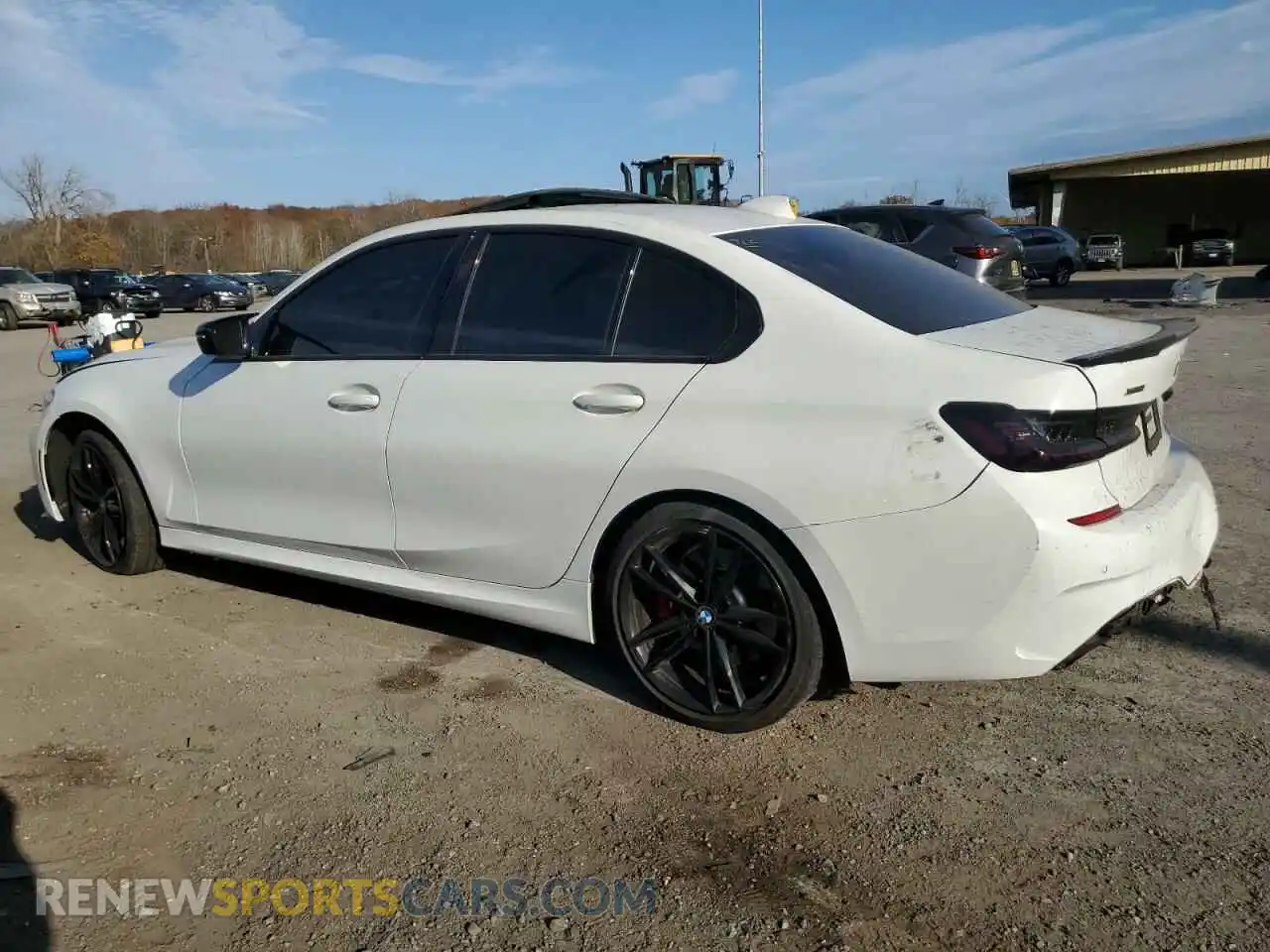 2 Photograph of a damaged car 3MW5U9J02M8B87523 BMW M3 2021