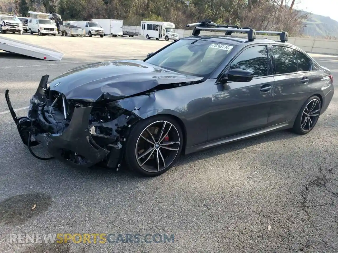 1 Photograph of a damaged car 3MW5U9J03M8C12056 BMW M3 2021