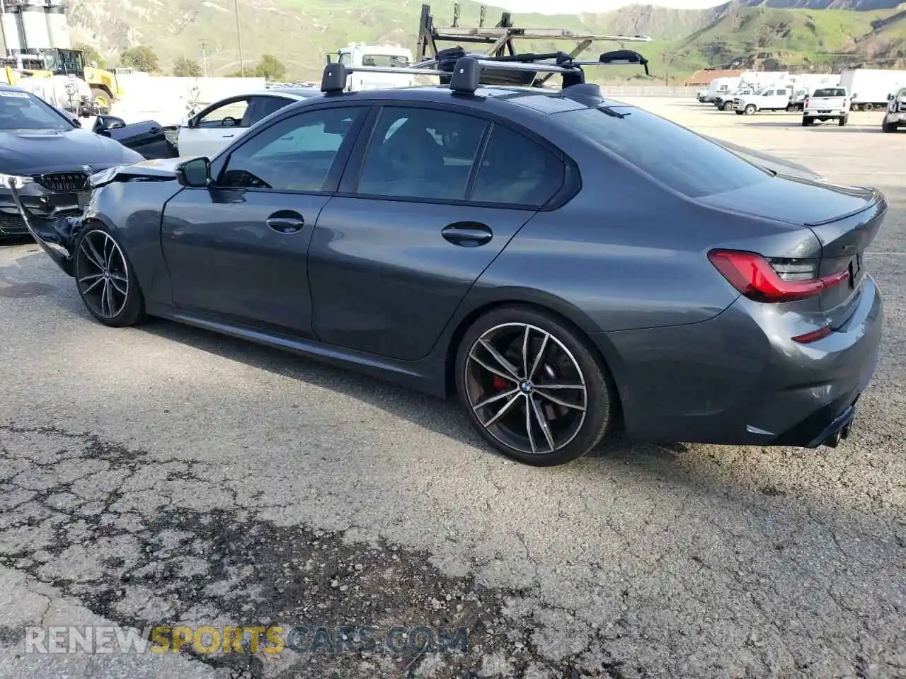 2 Photograph of a damaged car 3MW5U9J03M8C12056 BMW M3 2021