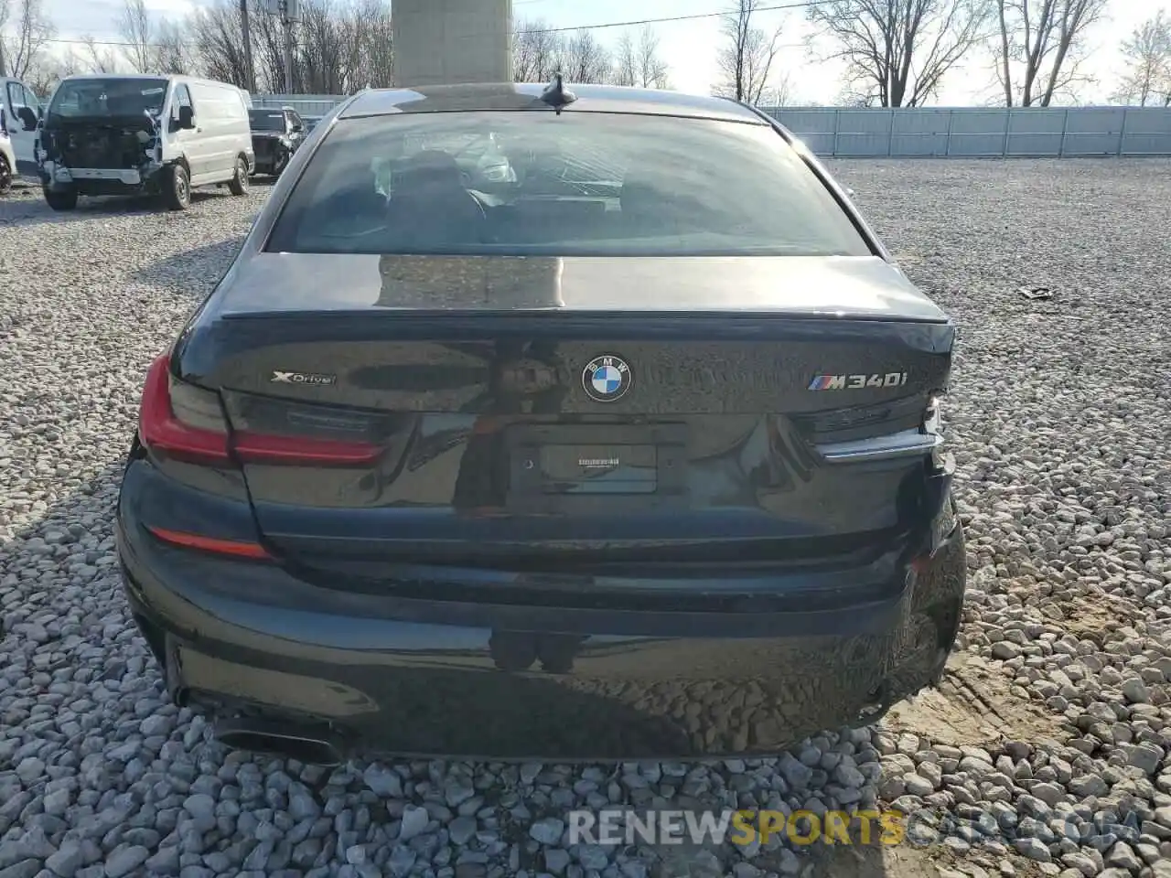 6 Photograph of a damaged car 3MW5U9J04M8B85322 BMW M3 2021