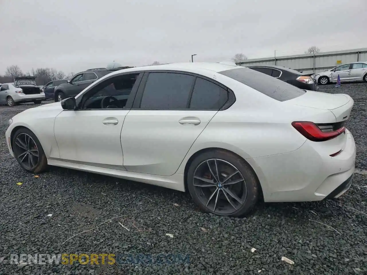 2 Photograph of a damaged car 3MW5U9J07M8B83919 BMW M3 2021