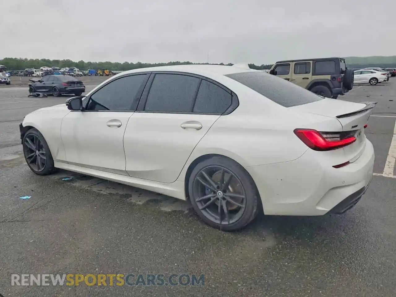 2 Фотография поврежденного автомобиля 3MW5U9J08M8B62013 BMW M3 2021