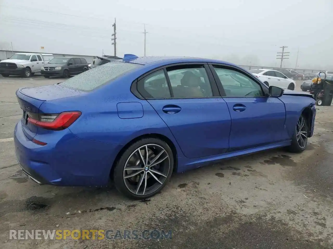 3 Photograph of a damaged car 3MW5U9J09M8B54986 BMW M3 2021