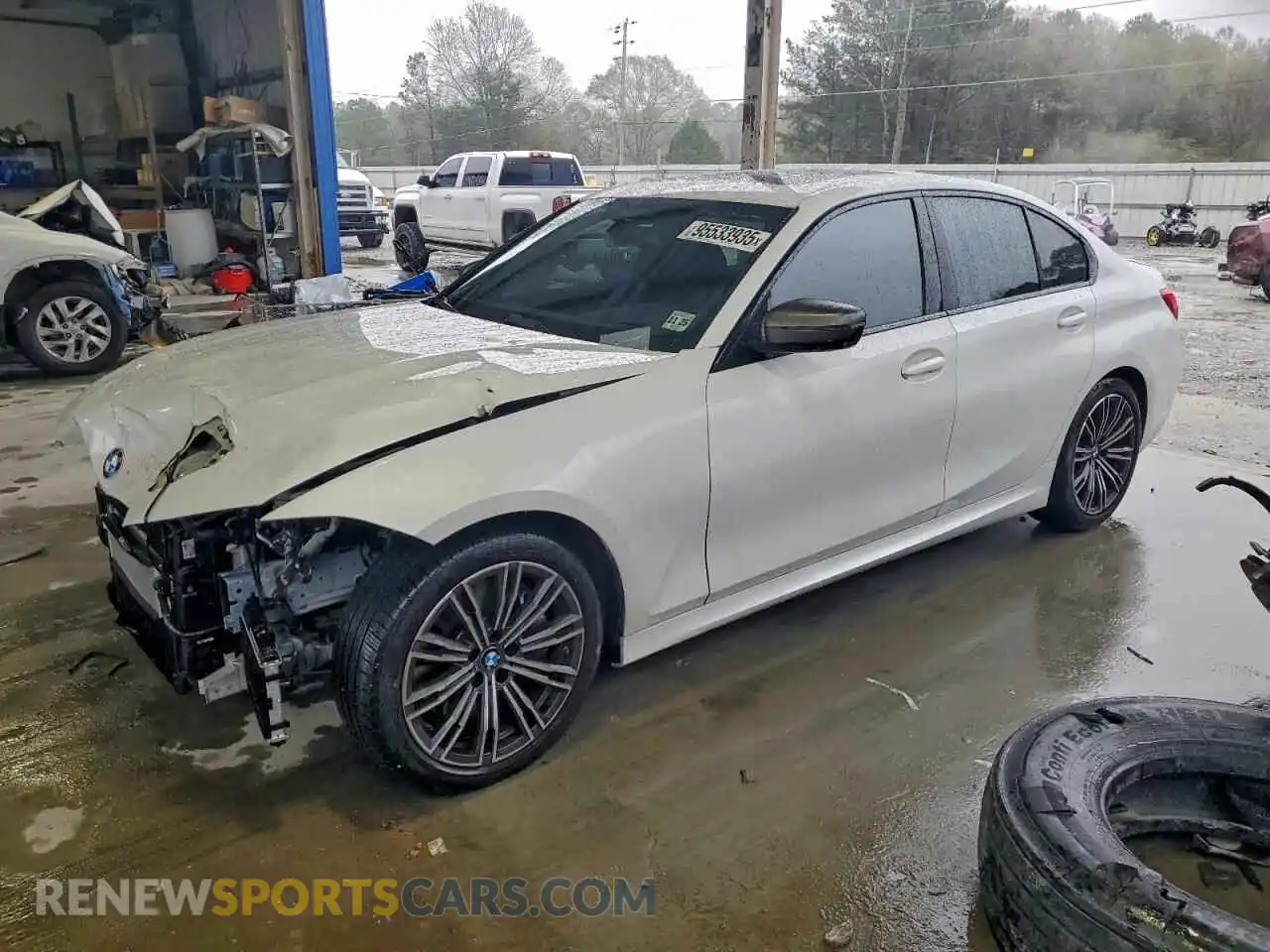 1 Photograph of a damaged car 3MW5U9J09M8B61873 BMW M3 2021
