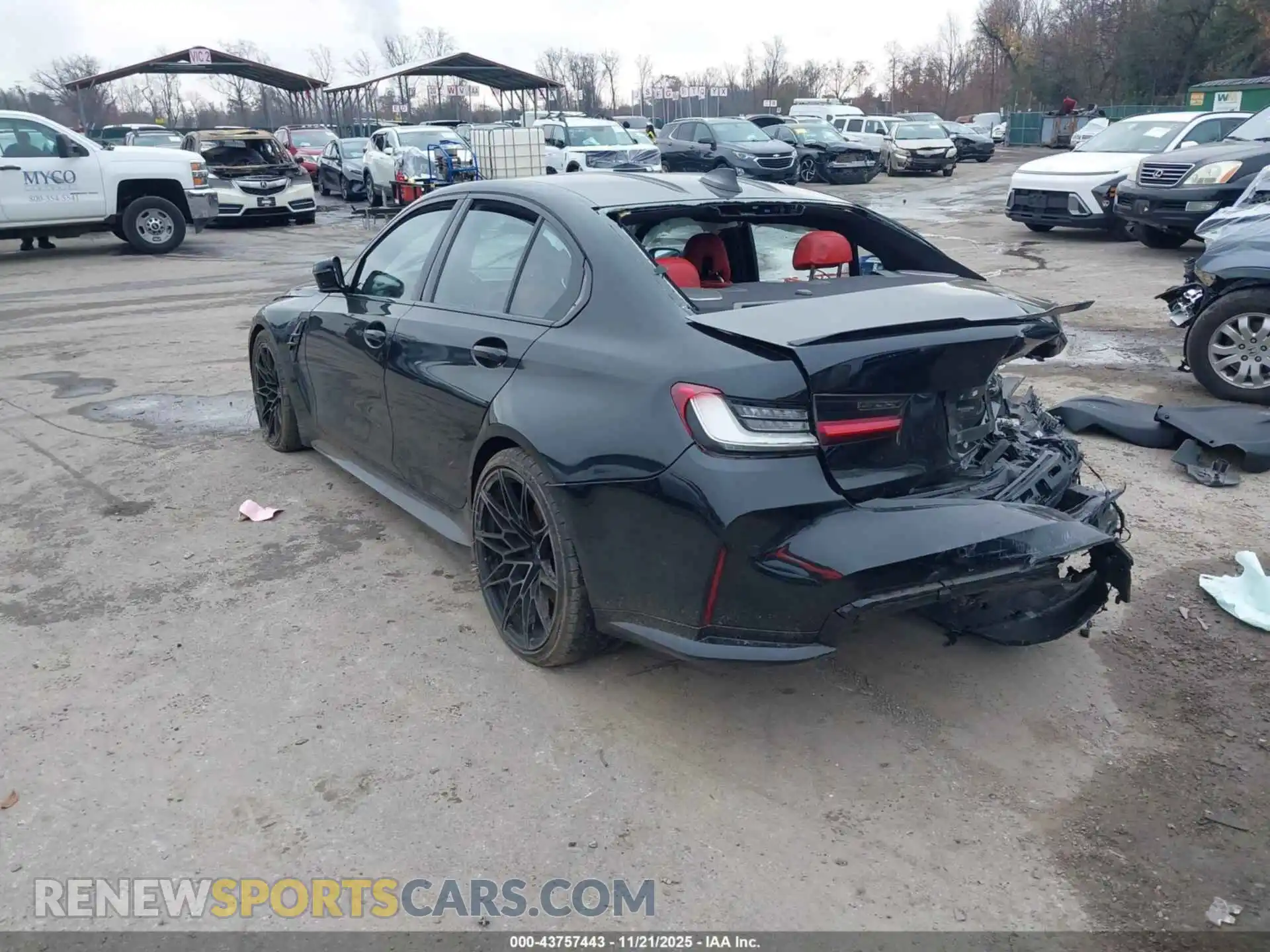 3 Photograph of a damaged car WBS33AY06MFL36424 BMW M3 2021