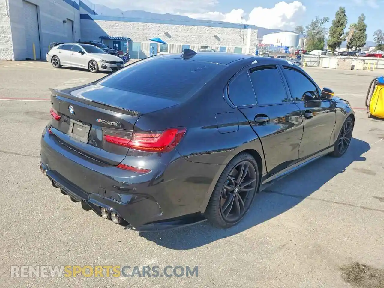3 fotografías del automóvil dañado 3MW5U9J09N8C22964 BMW M3 2022