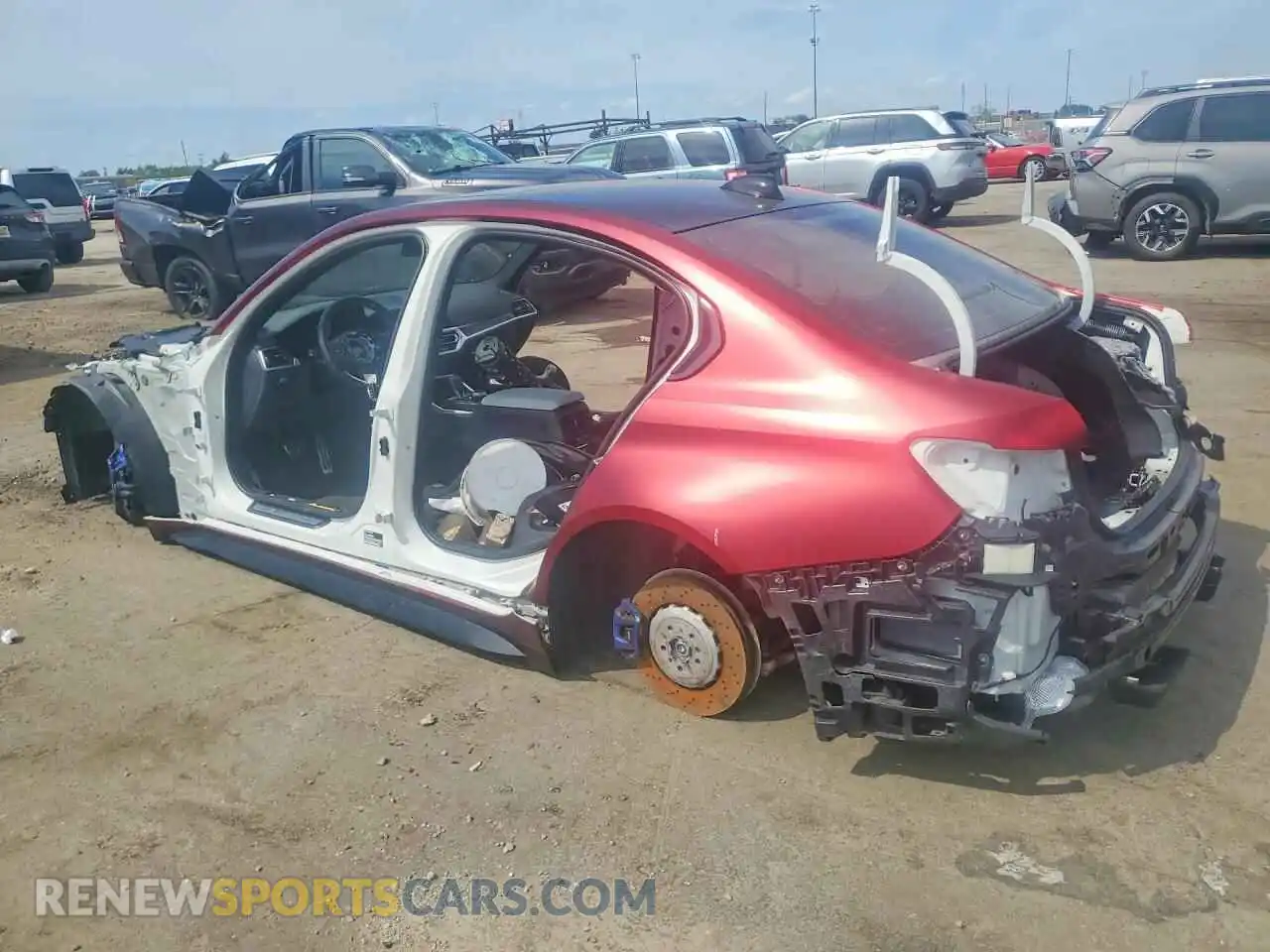 2 fotografías del automóvil dañado WBS43AY01NFM36310 BMW M3 2022