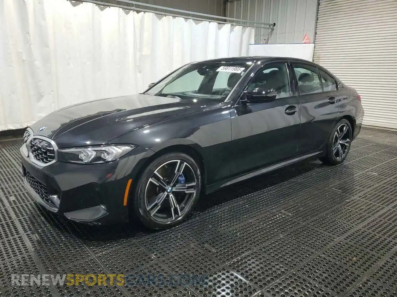 1 Фотография поврежденного автомобиля 3MW49FF00P8C83403 BMW M3 2023