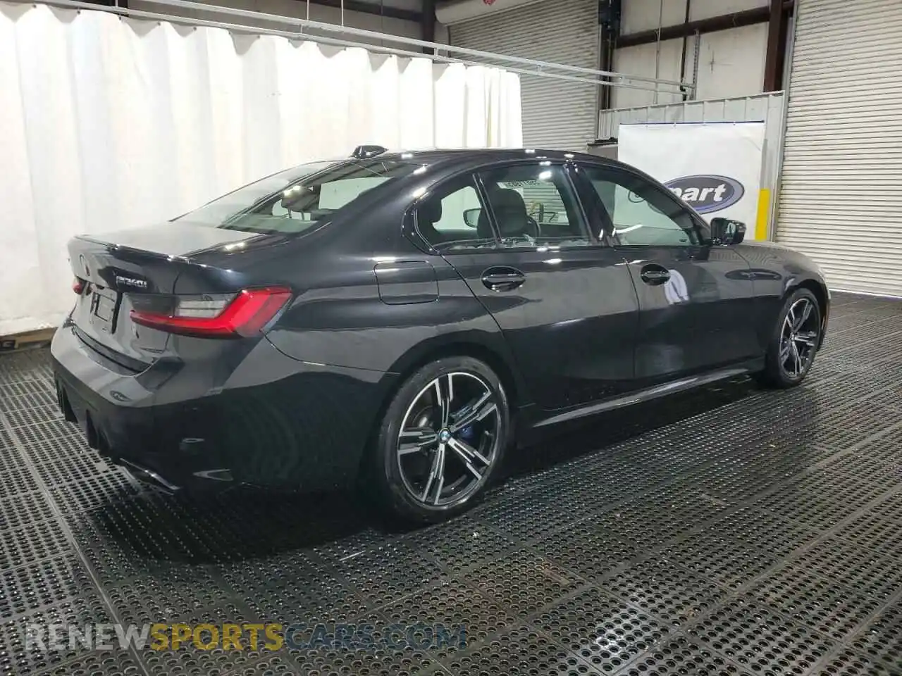 3 Фотография поврежденного автомобиля 3MW49FF00P8C83403 BMW M3 2023