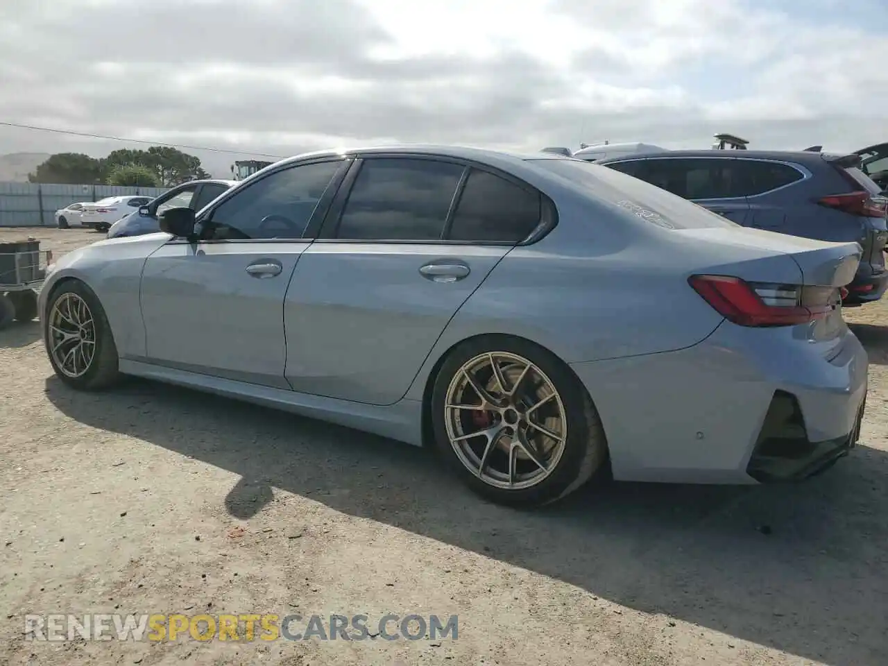 2 Фотография поврежденного автомобиля 3MW49FF05P8C89939 BMW M3 2023