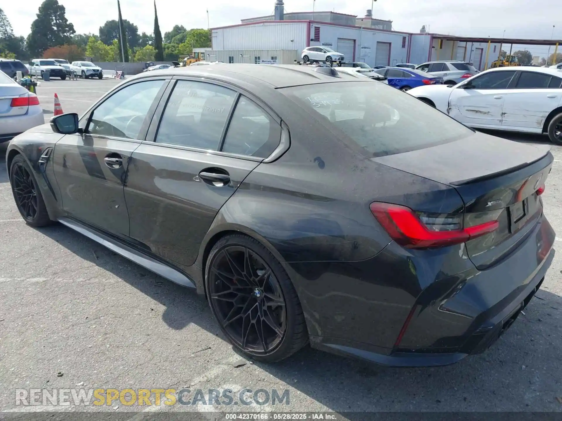 3 fotografías del automóvil dañado WBS43AY00PFP65177 BMW M3 2023