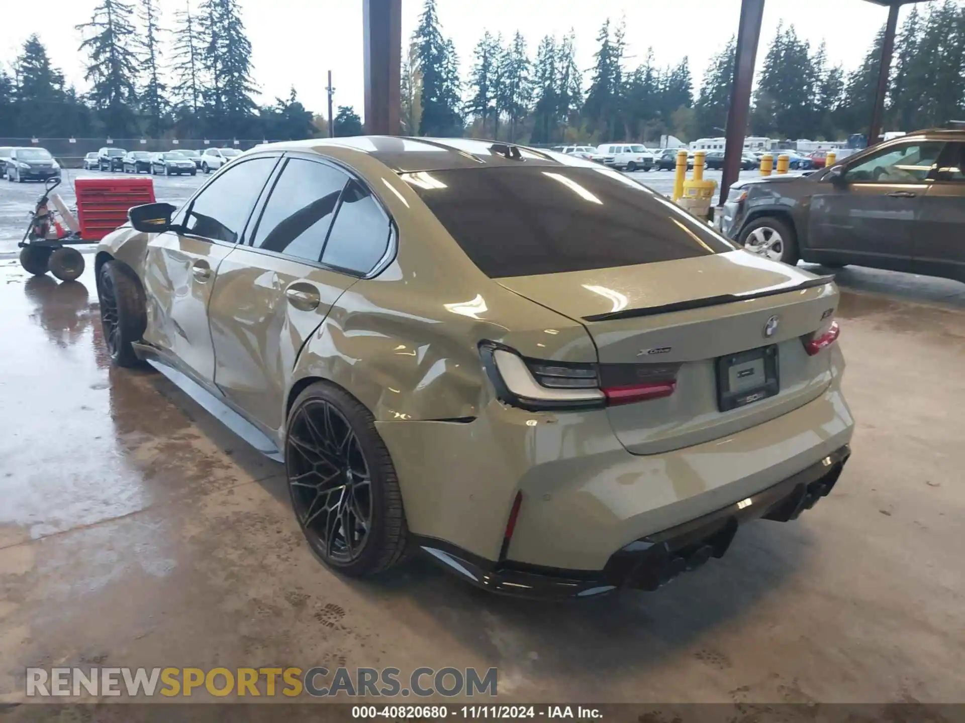 3 Photograph of a damaged car WBS43AY0XPFR43712 BMW M3 2023