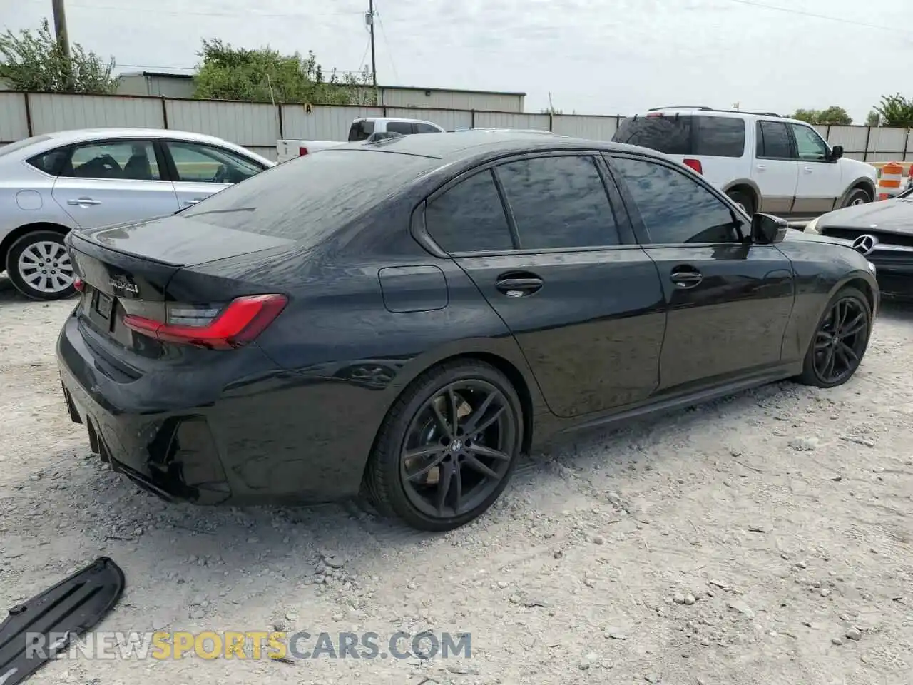 3 Photograph of a damaged car 3MW49FF04R8E54138 BMW M3 2024