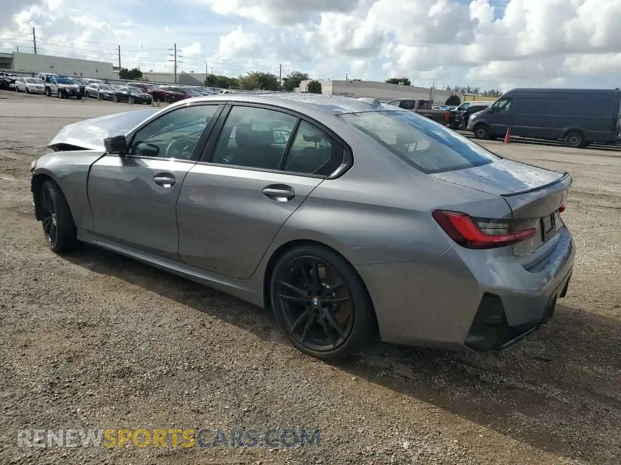 2 Фотография поврежденного автомобиля 3MW49FS08R8E37154 BMW M3 2024