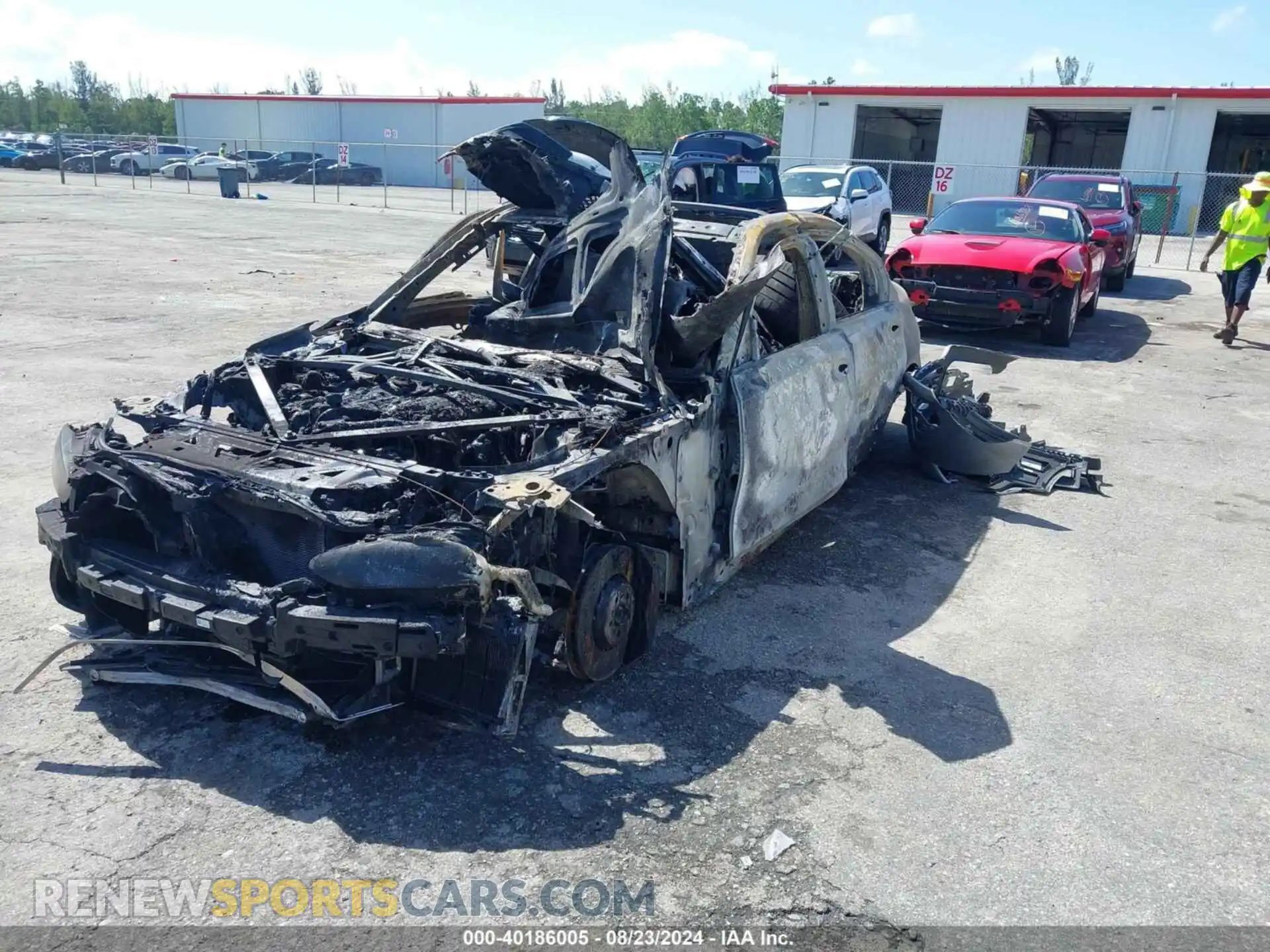 2 Photograph of a damaged car WBS43AY01RFS68934 BMW M3 2024