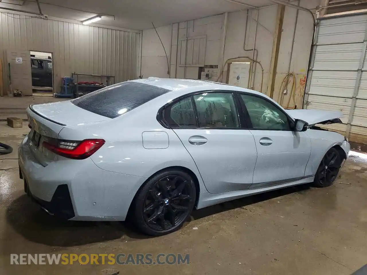 3 Photograph of a damaged car 3MW59FT0XS8F58650 BMW M3 2025