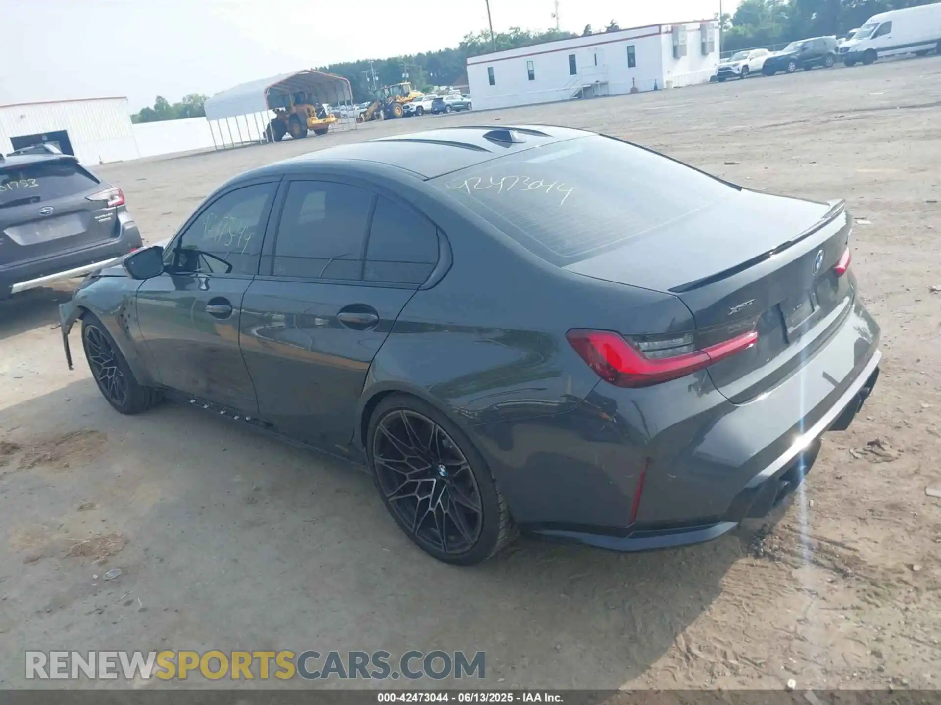 3 Photograph of a damaged car WBS33HJ01SFT92884 BMW M3 2025
