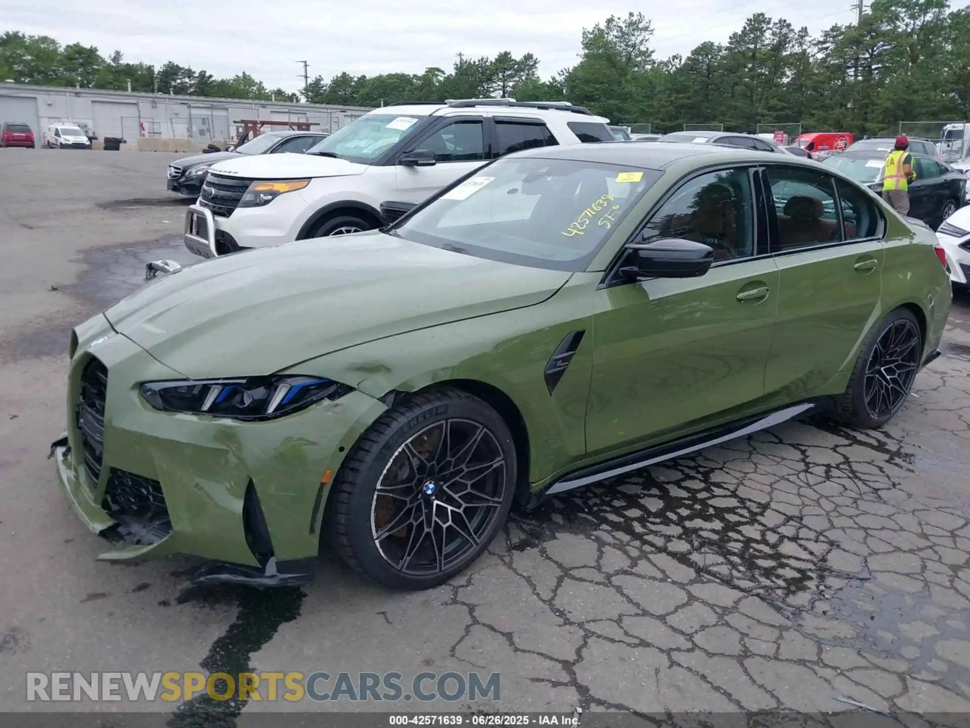 2 Photograph of a damaged car WBS33HJ01SFV12263 BMW M3 2025