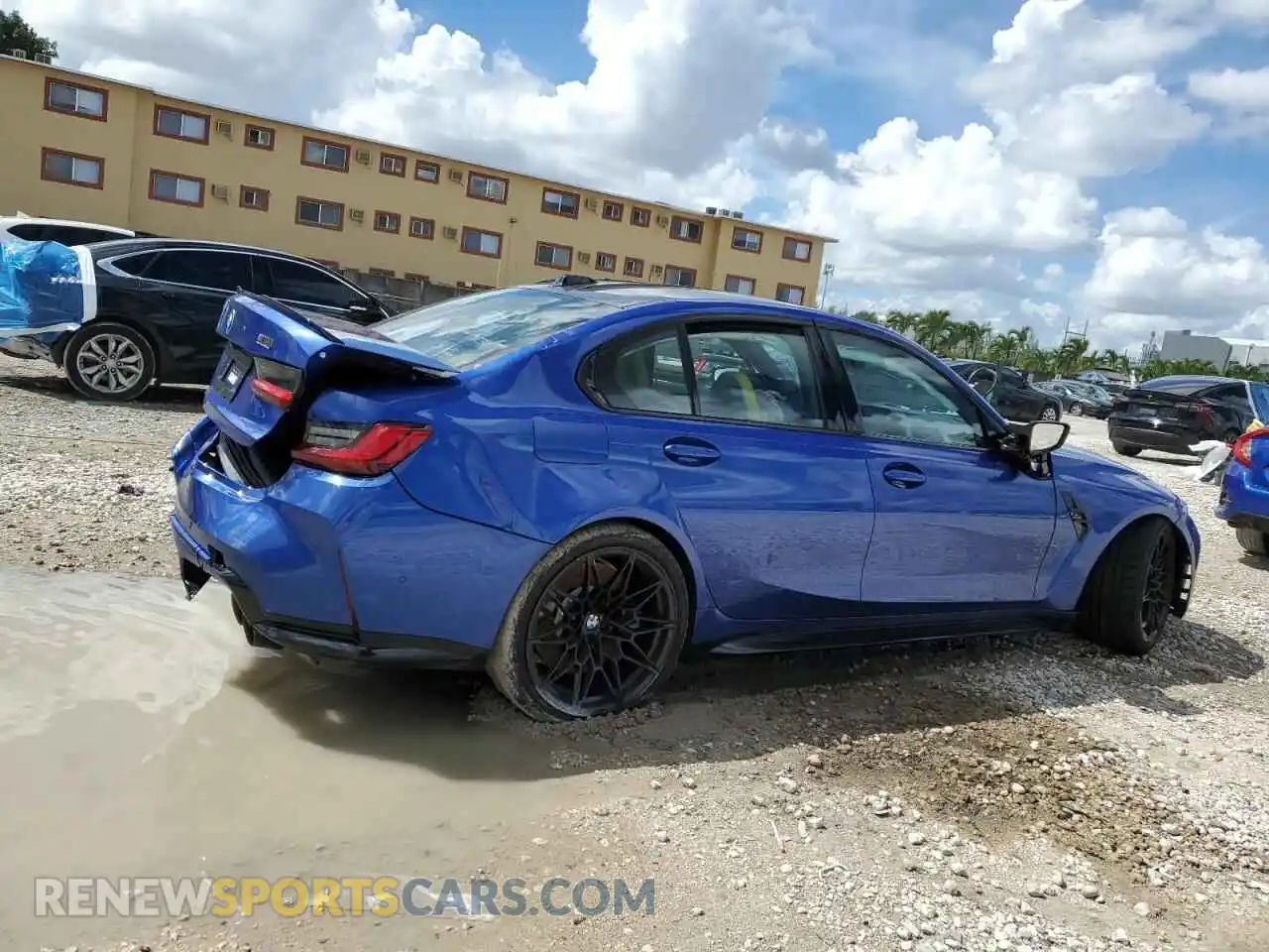 3 Photograph of a damaged car WBS33HJ02SFV34546 BMW M3 2025